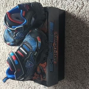 NWT light up Sketchers!